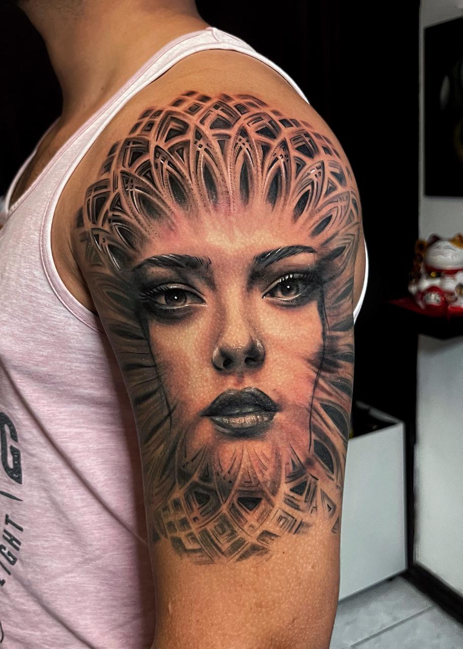 Cover up de animales en La Reina - Samsara Tattoo